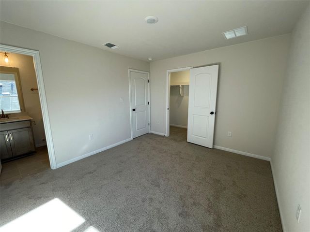 611 Palo Brea LOOP, Hutto, TX 78634