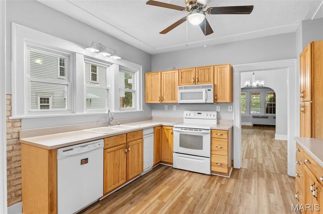 304 Sotier Place, Wood River, IL 62095
