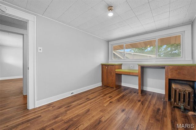 304 Sotier Place, Wood River, IL 62095