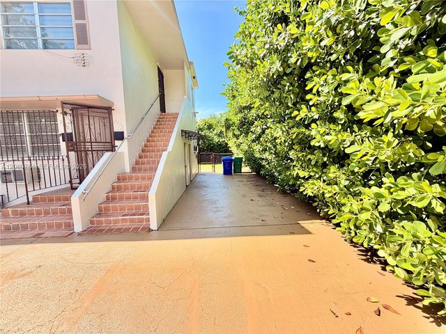 3790 SW 27th Street 3790, Miami, FL 33134
