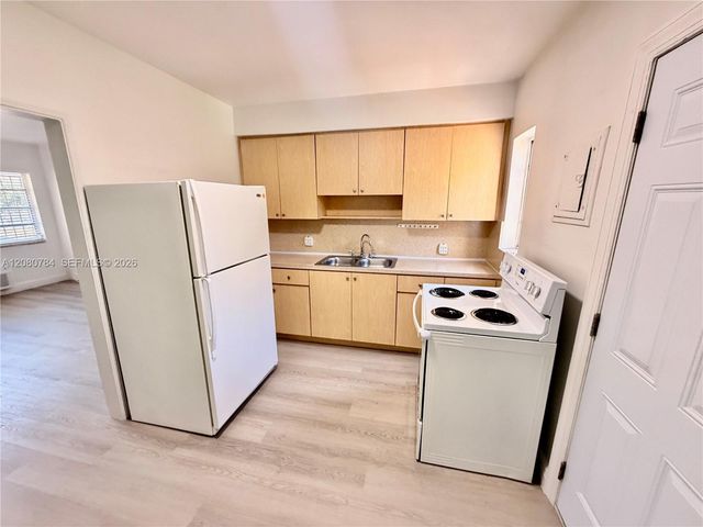 3790 SW 27th Street 3790, Miami, FL 33134