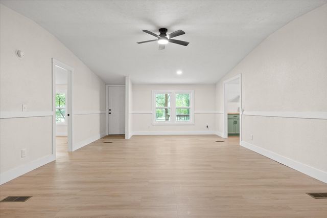 525 Coleman Cemetery Road, Soddy Daisy, TN 37379