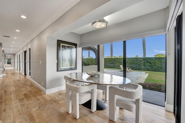 2941 Fairway Dr, Hollywood, FL 33021