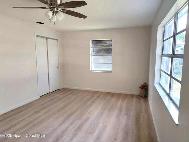 571 Balboa Street, Sebastian, FL 32958