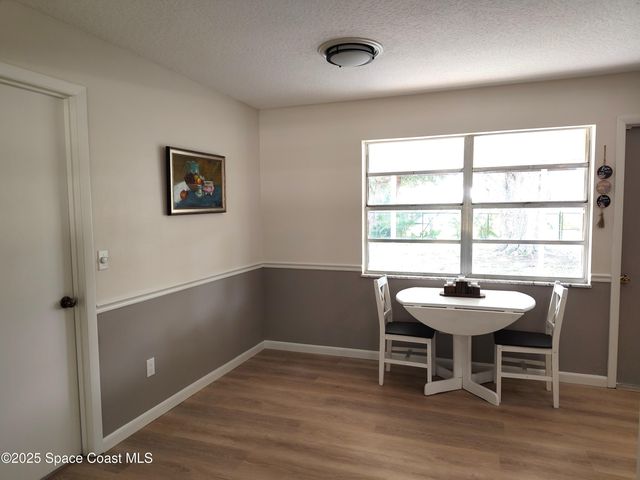 571 Balboa Street, Sebastian, FL 32958