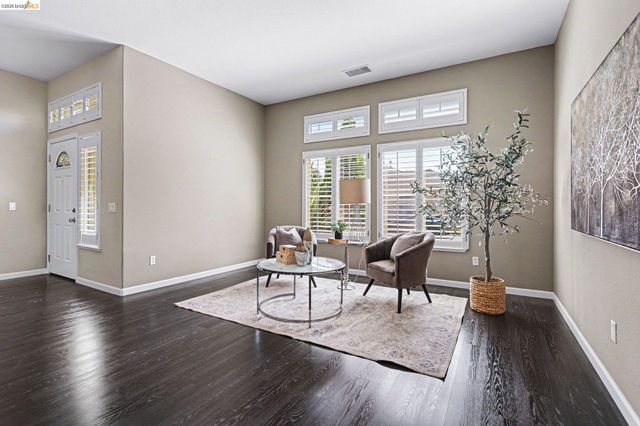 136 Scarlet Way, Brentwood, CA 94513