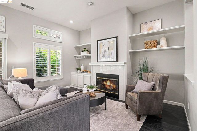 136 Scarlet Way, Brentwood, CA 94513