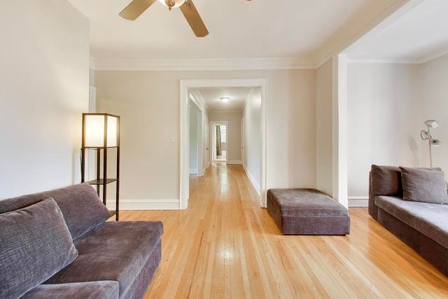 5421 S Dorchester Avenue 2, Chicago, IL 60615