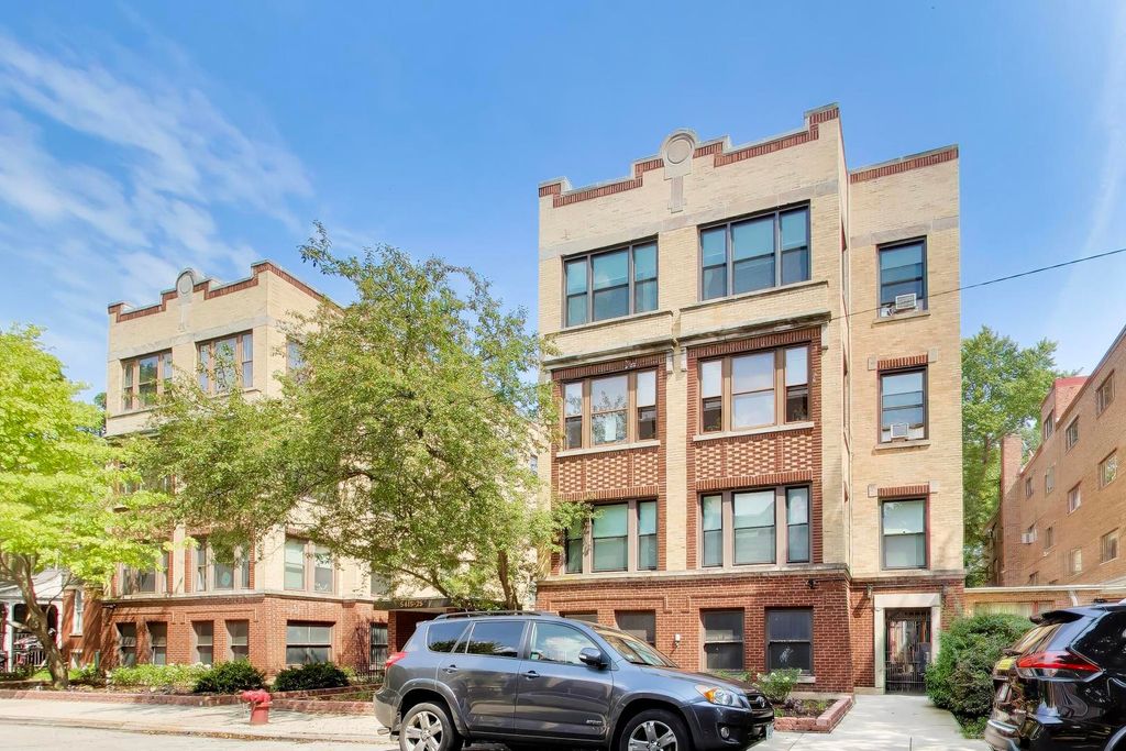 5421 S Dorchester Avenue 2, Chicago, IL 60615