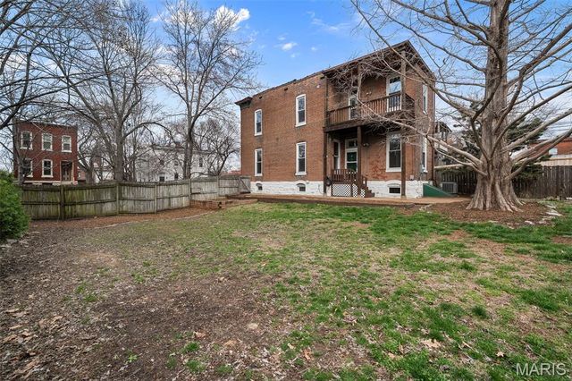 2918 Wisconsin Avenue, St Louis, MO 63118