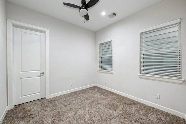 5932 Petty Street B, Houston, TX 77007