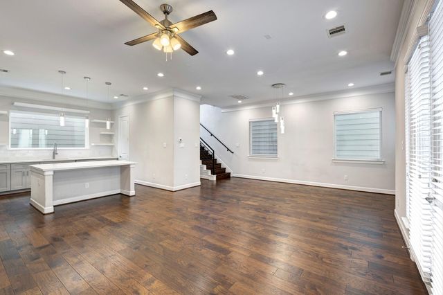 5932 Petty Street B, Houston, TX 77007