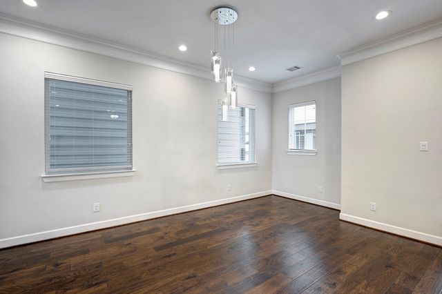 5932 Petty Street B, Houston, TX 77007