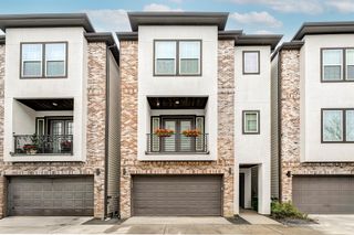 5932 Petty Street B, Houston, TX 77007