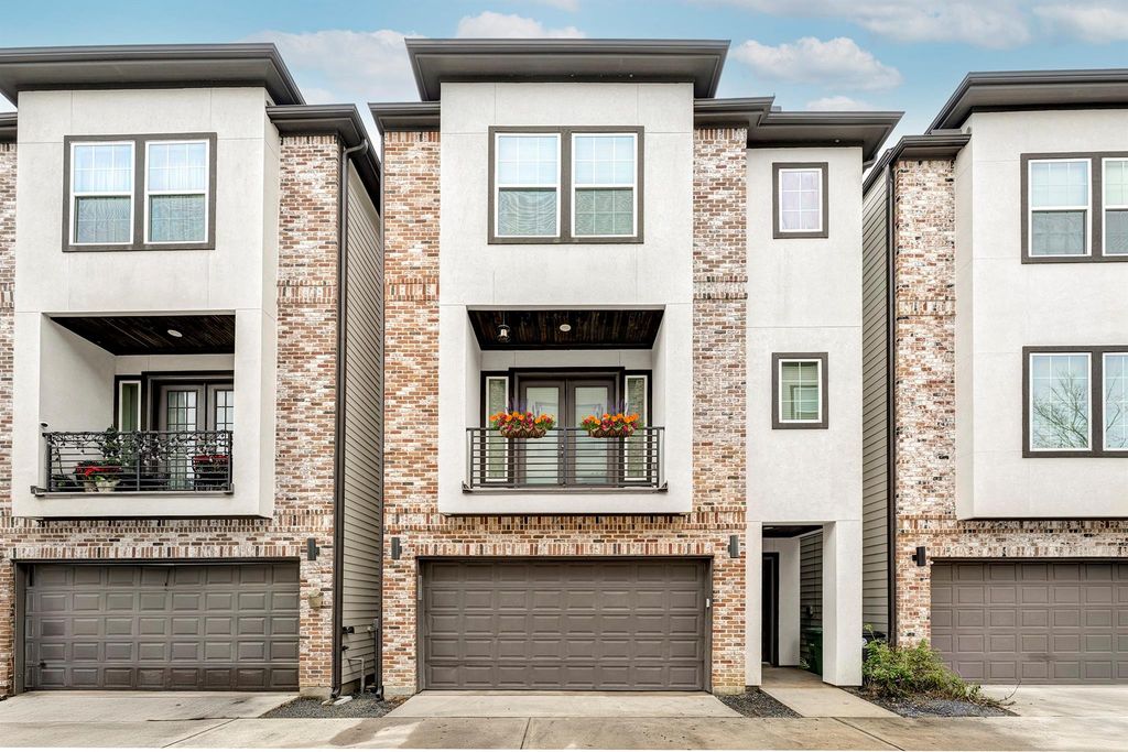 5932 Petty Street B, Houston, TX 77007