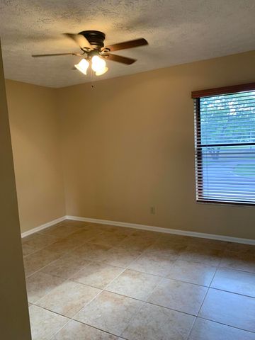 6553 SE Federal Highway 203, Stuart, FL 34997