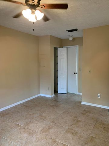 6553 SE Federal Highway 203, Stuart, FL 34997