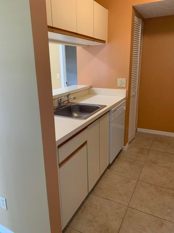 6553 SE Federal Highway 203, Stuart, FL 34997