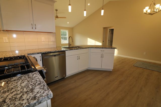 004 Winch Hill Road, Swanzey, NH 03446