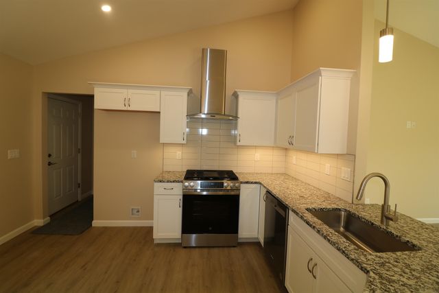 004 Winch Hill Road, Swanzey, NH 03446