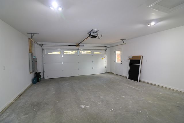 004 Winch Hill Road, Swanzey, NH 03446