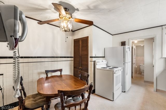 477 Grove St, Rahway City, NJ 07065