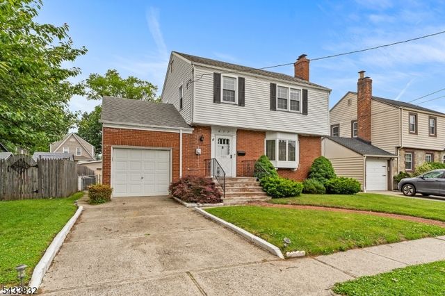 477 Grove St, Rahway City, NJ 07065