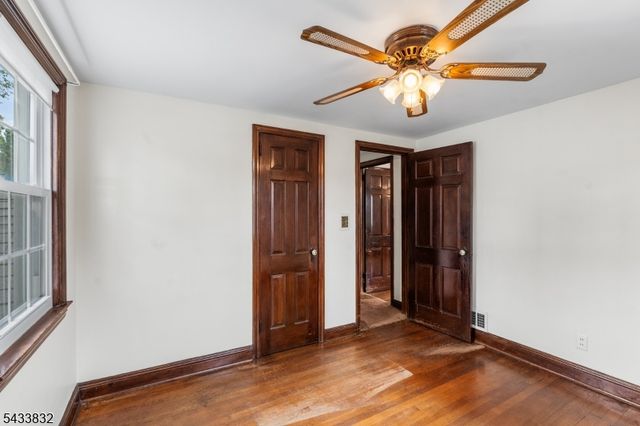 477 Grove St, Rahway City, NJ 07065