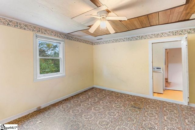 309 Flat Drive, Buffalo, SC 29321