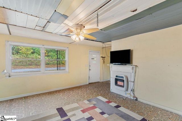 309 Flat Drive, Buffalo, SC 29321