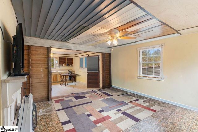 309 Flat Drive, Buffalo, SC 29321