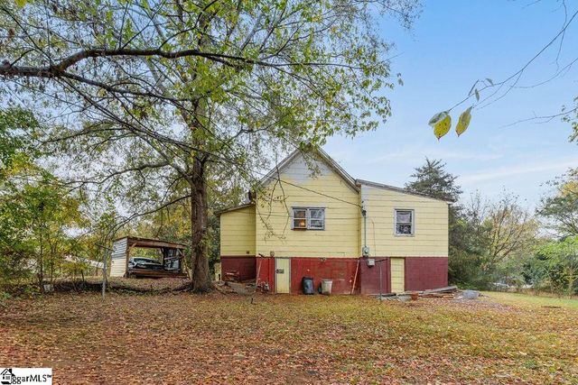 309 Flat Drive, Buffalo, SC 29321