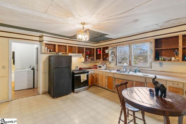 309 Flat Drive, Buffalo, SC 29321