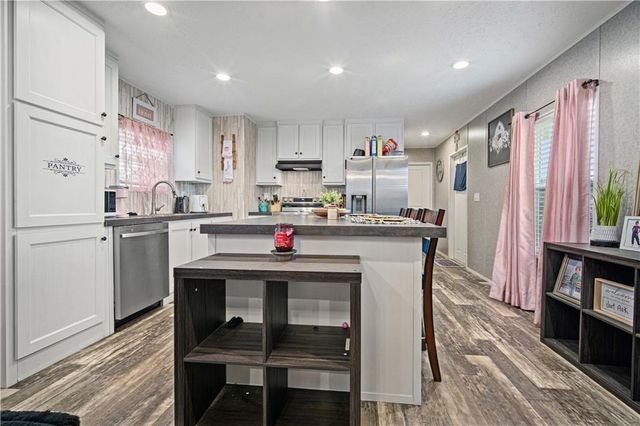 7241 Whispering Meadows W Drive, Theodore, AL 36582