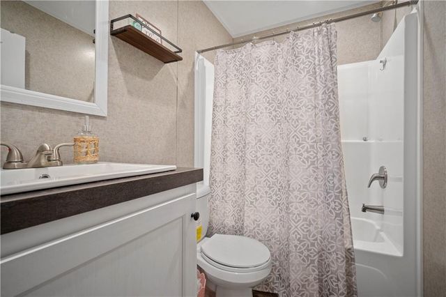 7241 Whispering Meadows W Drive, Theodore, AL 36582