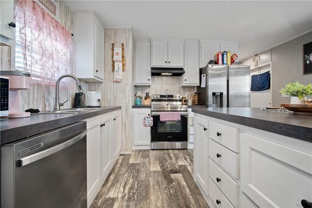 7241 Whispering Meadows W Drive, Theodore, AL 36582