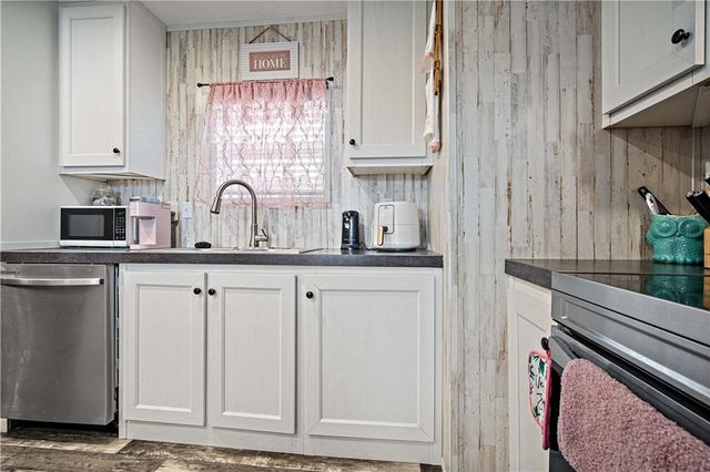 7241 Whispering Meadows W Drive, Theodore, AL 36582