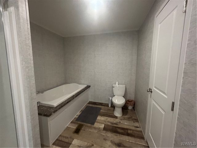 273 Honeysuckle, Fayette, AL 35555