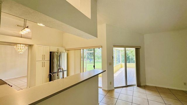 16611 68TH Street N, Loxahatchee, FL 33470
