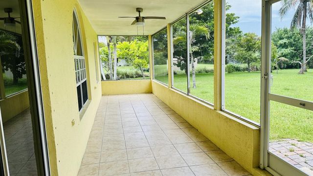 16611 68TH Street N, Loxahatchee, FL 33470