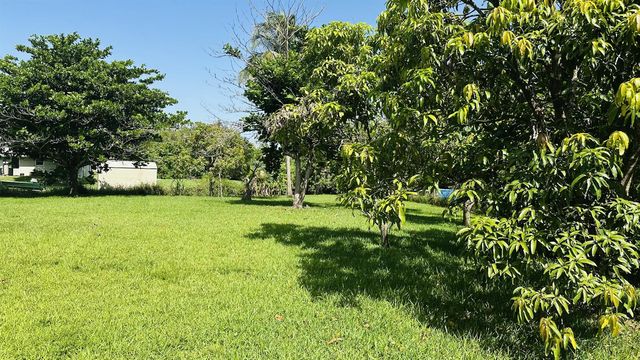 16611 68TH Street N, Loxahatchee, FL 33470
