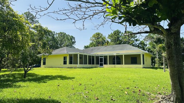 16611 68TH Street N, Loxahatchee, FL 33470
