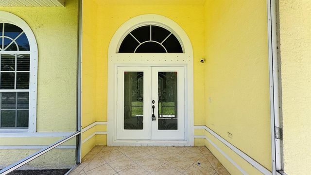 16611 68TH Street N, Loxahatchee, FL 33470