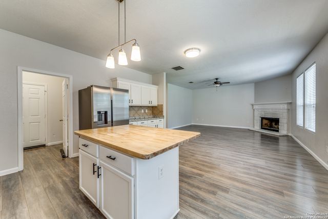 7659 PRESIDIO LEDGE, Boerne, TX 78015