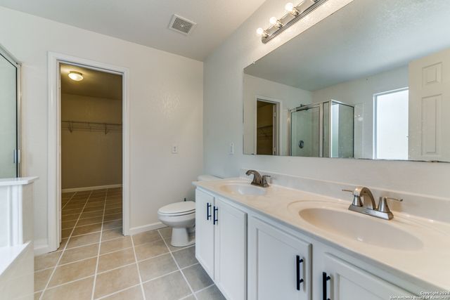 7659 PRESIDIO LEDGE, Boerne, TX 78015