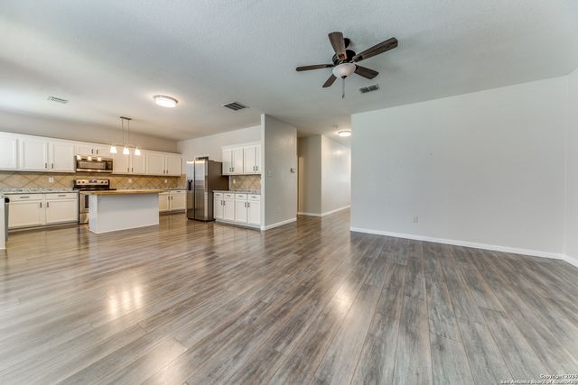7659 PRESIDIO LEDGE, Boerne, TX 78015