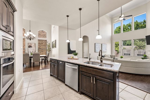 7216 E Nirvana Circle, North Richland Hills, TX 76182