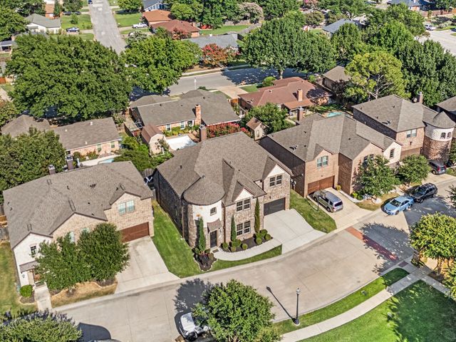 7216 E Nirvana Circle, North Richland Hills, TX 76182