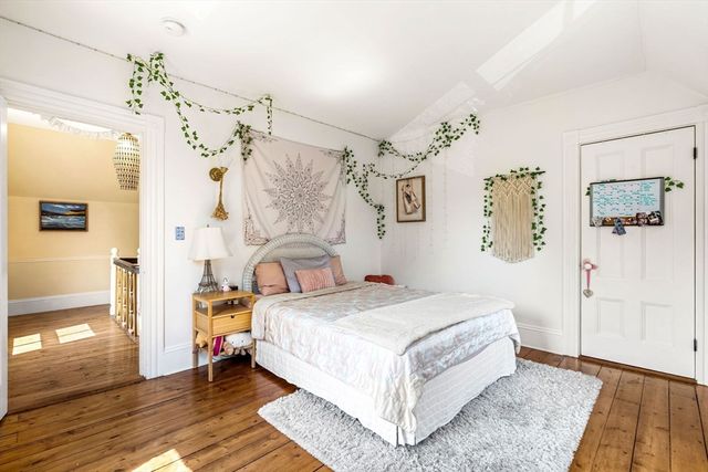 59 Summer St, Salem, MA 01970