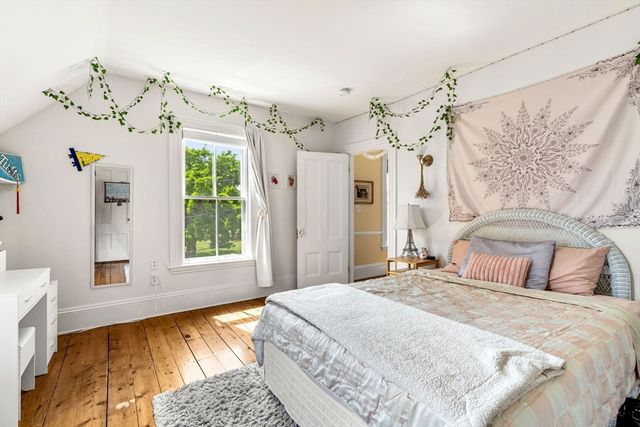 59 Summer St, Salem, MA 01970